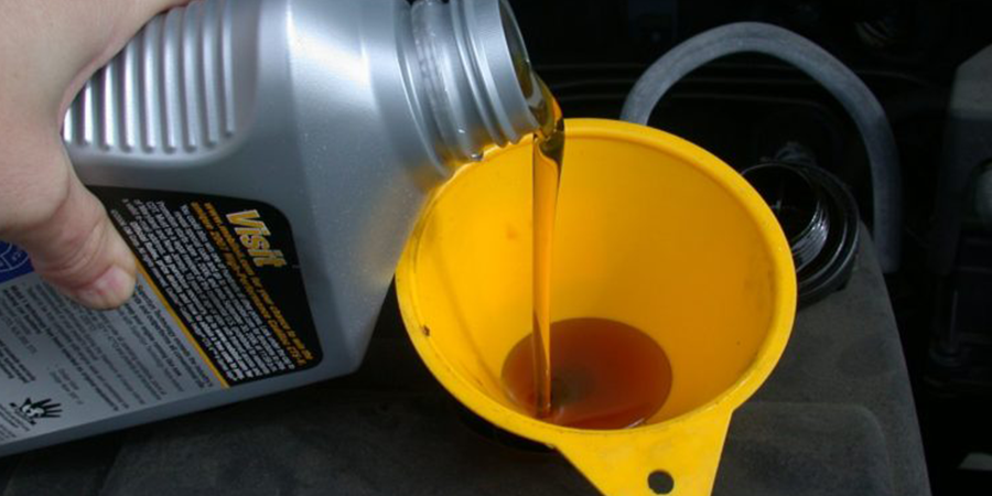 Can-You-Put-Motor-Oil-in-an-Air-Compressor